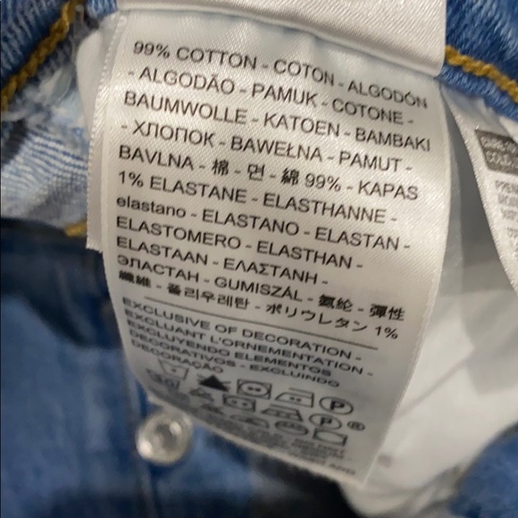 Levi’s Ribcage Straight Ankle Jeans - Picture 9 of 9